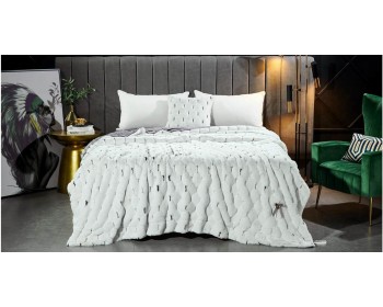 Покрывало Адриана