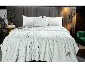 Покрывало Адриана