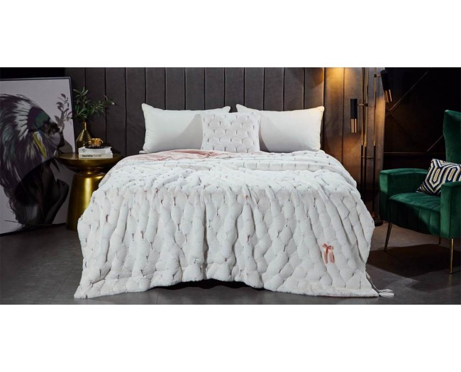 Адриана фото