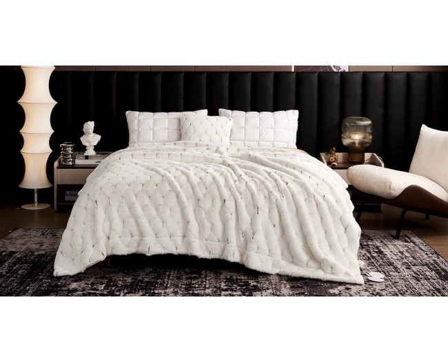 Адриана фото